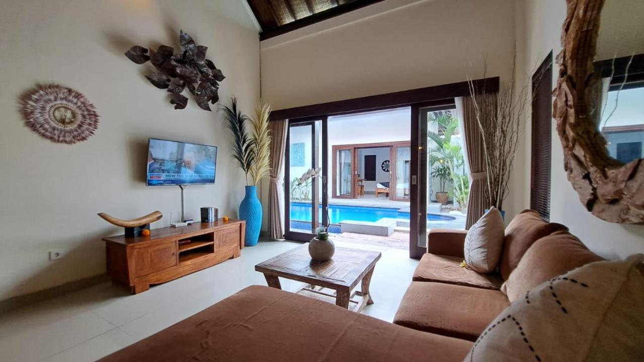 Villa Joyosa Seminyak  Exterior photo